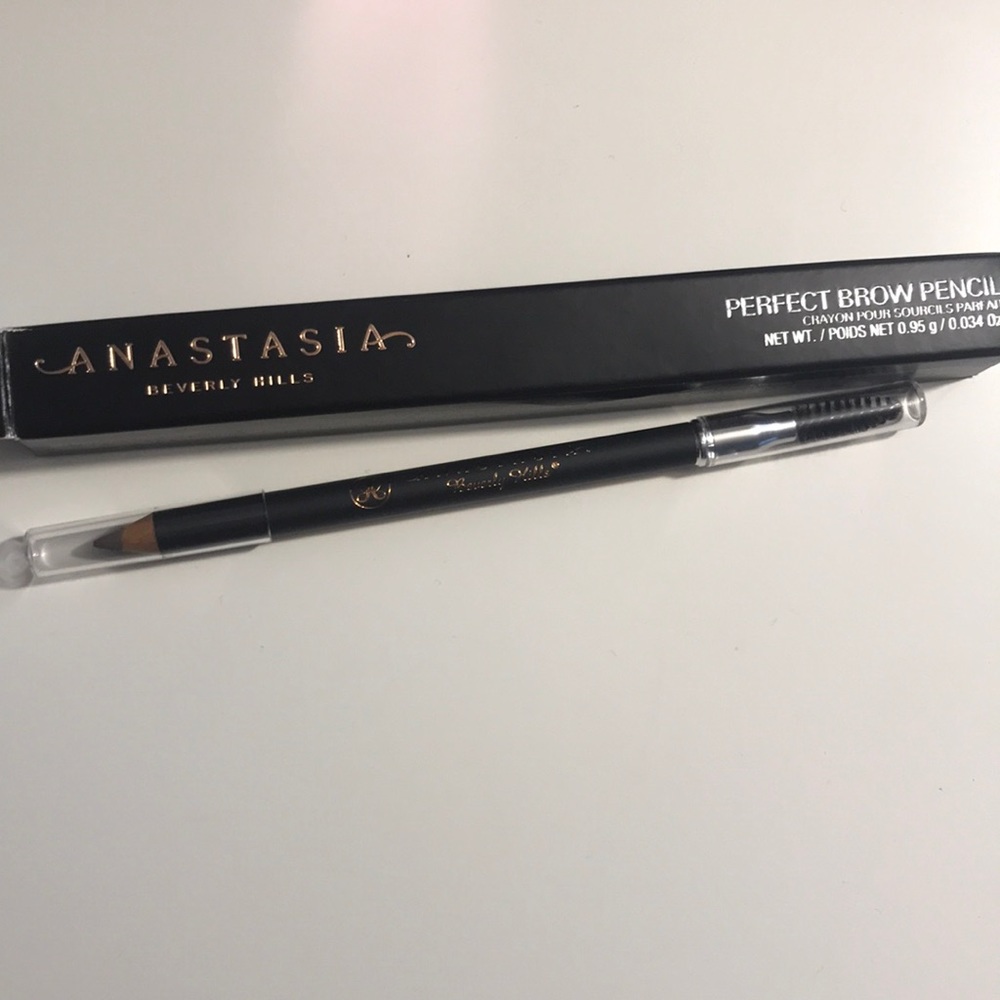 Brand new Anastasia Beverly Hills brow pencil